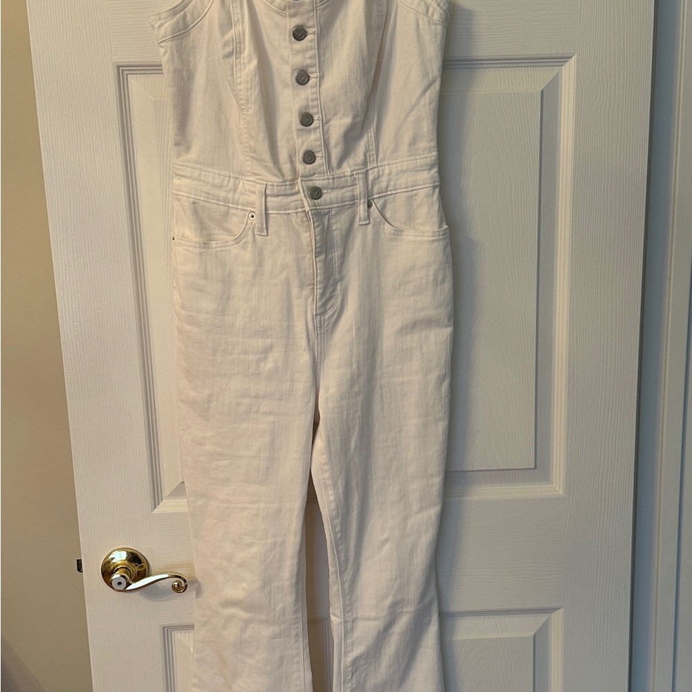 NWOT. Jessica Simpson white denim jumpsuit flared legs size 6 $18$ - Picture 2 of 4